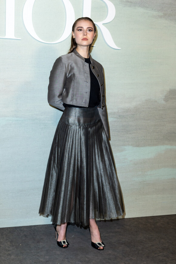 Margo Hayes - Photocall du défilé Dior Collection Femme Prêt-à-porter Printemps/Eté 2023 lors de la Fashion Week de Paris, France, le 27 septembre 2022. © Olivier Borde/Bestimage 