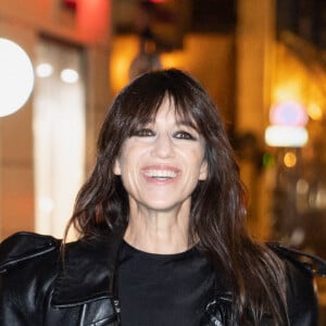 Charlotte Gainsbourg au dîner d'ouverture du restaurant "Sushi Park" rue Saint-Honoré lors de la fashion week de Paris. Le 28 septembre 2022