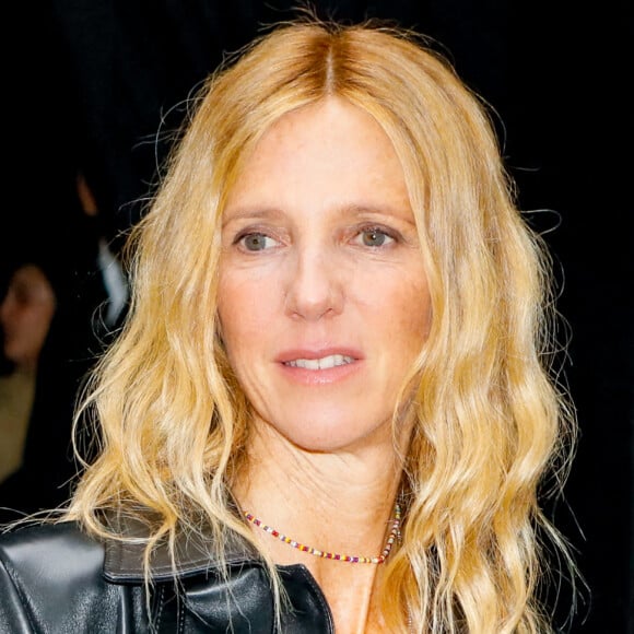 Sandrine Kiberlain - Arrivées au défilé Chloé Collection Femme Prêt-à-porter Printemps/Eté 2023 lors de la Fashion Week de Paris, France, le 29 septembre 2022. © Veeren-Clovis/Bestimage 