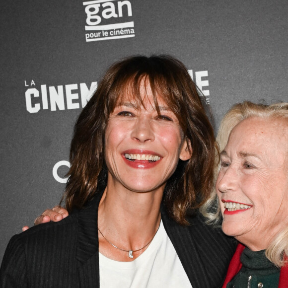 Sophie Marceau et Brigitte Fossey au photocall de l'avant-première du film "Une femme de notre temps" à la cinémathèque française à Paris, France, le 29 septembre 2022. © Coadic Guirec/Bestimage