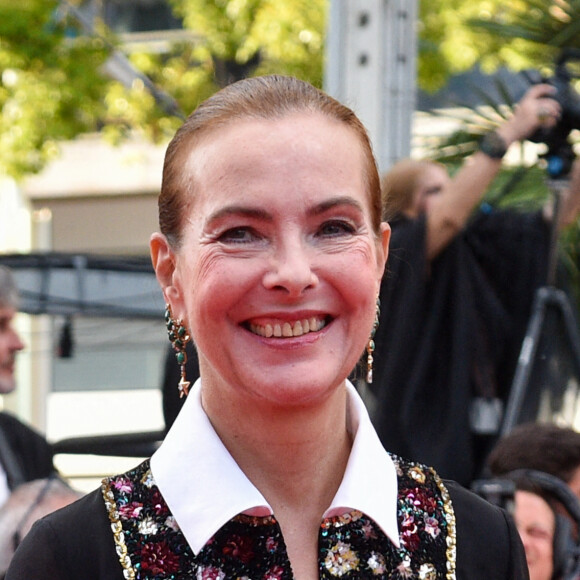 Carole Bouquet - Montée des marches pour la cérémonie de clôture du 75ème Festival International du Film de Cannes. Le 28 mai 2022 © Giancarlo Gorassini / Bestimage 