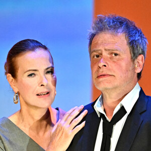 Carole Bouquet et Frédéric de Goldfiem durant la générale de la piéce de théâtre "Bérénice" dans l'une des nouvelles salles du Théâtre National de Nice, "La Cuisine", le 19 mai 2021, installée à l'ouest de la ville.