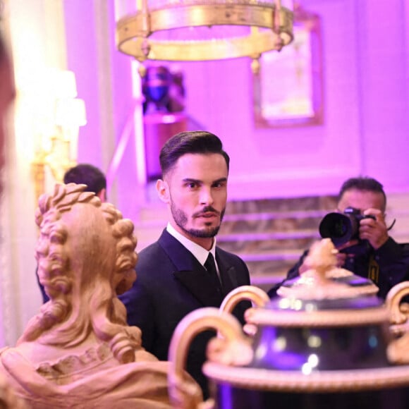 Baptiste Giabiconi - Soirée du Grand Dîner "Trophée Forbes" au Four Seasons Hôtel George V Paris le 30 septembre 2022. © Coadic Guirec - Rachid Bellak / Bestimage 