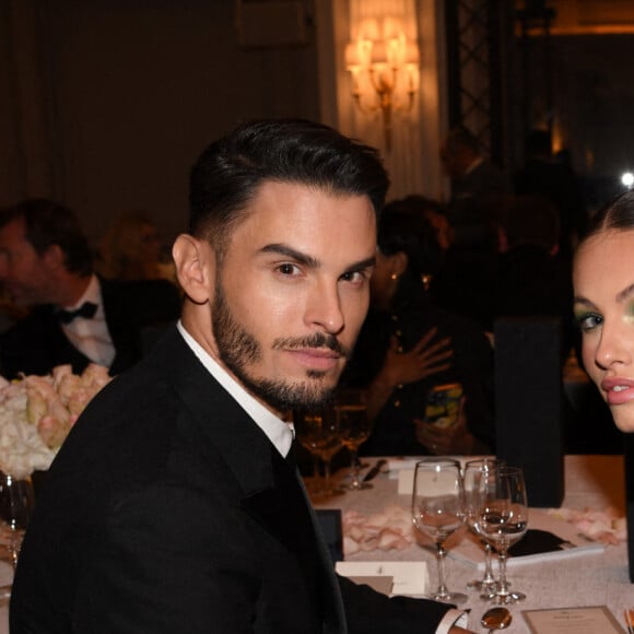 Baptiste Giabiconi, Thylane Blondeau - Soirée du Grand Dîner "Trophée Forbes" au Four Seasons Hôtel George V Paris le 30 septembre 2022. © Coadic Guirec - Rachid Bellak / Bestimage 