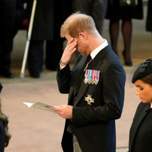 Kate Catherine Middleton, princesse de Galles, le prince Harry, duc de Sussex, Meghan Markle, duchesse de Sussex - Intérieur - Procession cérémonielle du cercueil de la reine Elisabeth II du palais de Buckingham à Westminster Hall à Londres. Le 14 septembre 2022 