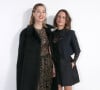 Rosamund Pike et Camille Cottin - Greeting du défilé Dior Collection Femme Prêt-à-porter Printemps/Eté 2023 lors de la Fashion Week de Paris, France, le 27 septembre 2022. © Bertrand Rindoff/Bestimage.