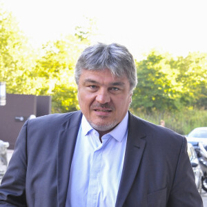 Exclusif - David Douillet devant le QG de campagne de Nicolas Sarkozy à Paris, le 1er septembre 2016, après une réunion de son état major.