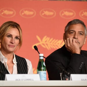 Julia Roberts, George Clooney - Conférence de presse du film "Money Monster" lors du 69ème Festival International du Film de Cannes. Le 12 mai 2016. 