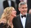 Julia Roberts, George Clooney - Montée des marches du film "Money Monster" lors du 69ème Festival International du Film de Cannes. Le 12 mai 2016. © Giancarlo Gorassini/Bestimage 
