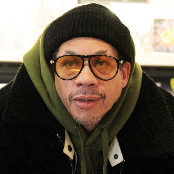 Exclusif - JoeyStarr lors du lancement de son magazine de cuisine "Five Starr" au Relay de la Gare Montparnasse à Paris. Le 9 décembre 2021
