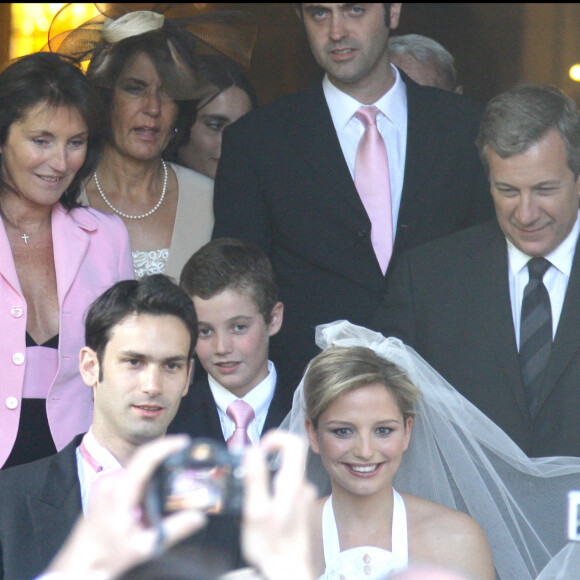 Cécilia Attias et Louis Sarkozy - Mariage de Jeanne Marie Martin et de Rallon Gurvan en l'église Saint Pierre de Neuilly-sur-Seine.