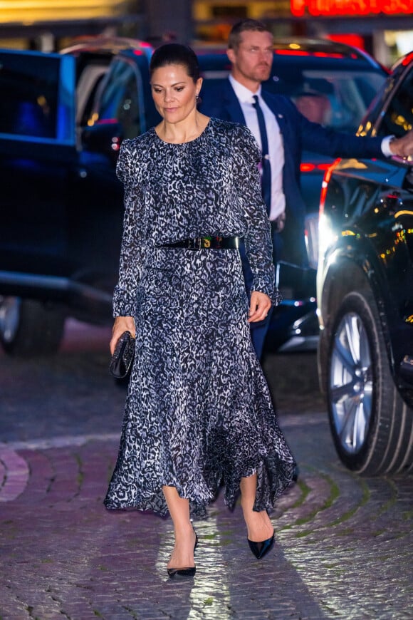 La princesse Victoria - La famille royale de Suède à son arrivée au concert pour l'ouverture du Parlement 2022 (Riksmötets öppnande) à Stockholm. Le 27 septembre 2022 