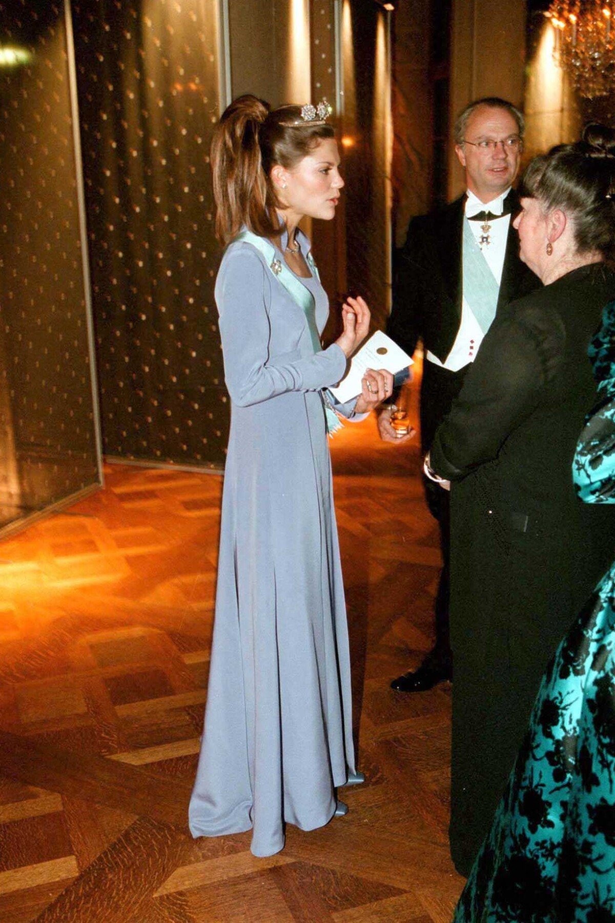 Photo La princesse Victoria et le roi Carl de Suède lors de la remise