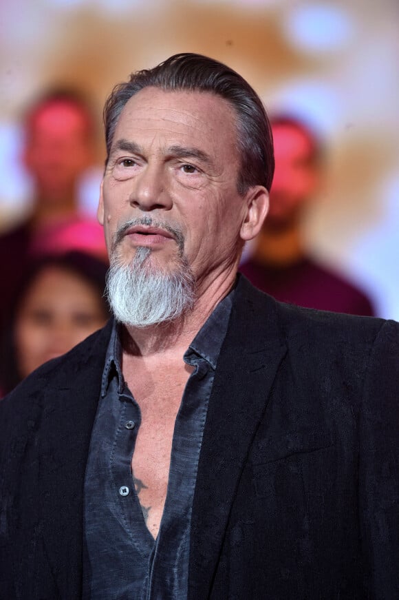 Exclusif - Florent Pagny - Enregistrement de l'émission "300 Choeurs chantent pour les Fêtes", sur France 3, à Paris. © Tiziano Da Silva / Bestimage