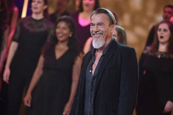 Exclusif - Florent Pagny - Enregistrement de l'émission "300 Choeurs chantent pour les Fêtes", qui sera diffusée le 24 décembre sur France 3, à Paris. Le 14 septembre 2020 © Tiziano Da Silva / Bestimage