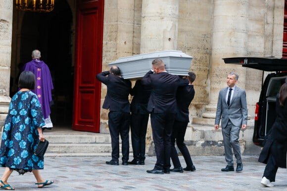 Exclusif - Illustration - Obsèques de l'avocat Jean-Louis Pelletier en l'église Saint-Jacques du Haut Pas à Paris le 18 octobre 2022.  