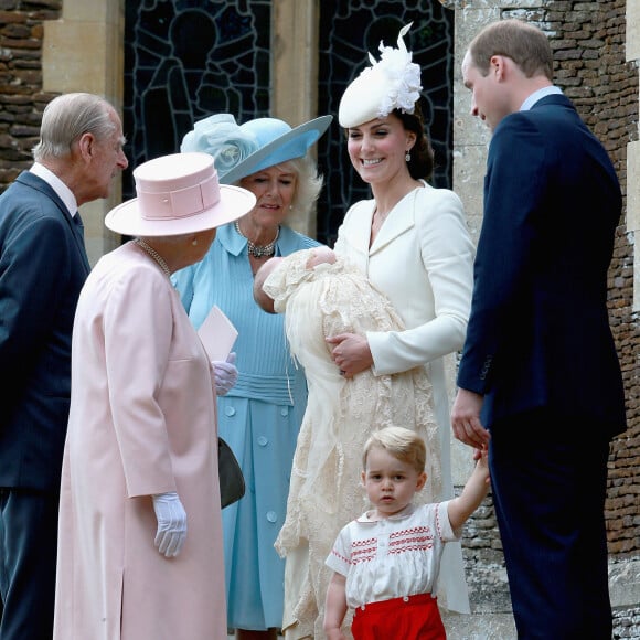 Le prince William, Catherine Kate Middleton, la duchesse de Cambridge, leur fils le prince George de Cambridge, la princesse Charlotte de Cambridge, le prince Philip duc d'Edimbourg, la reine Elisabeth II et Camilla Parker Bowles, la duchesse de Cornouailles - Sorties après le baptême de la princesse Charlotte de Cambridge à l'église St. Mary Magdalene à Sandringham, le 5 juillet 2015. 