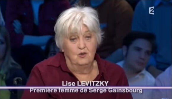 Élisabeth Levitsky dans l'émission "On n'est pas couché", sur France 2. Le 17 avril 2010.