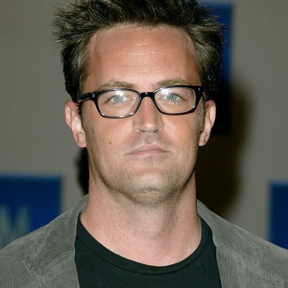 Matthew Perry au 3ème "Ten" Fashion Show à Hollywood - Soirée de charité en l'honneur de la saison des Awards et de la Car Cuture le 24 février 2004