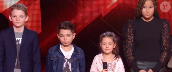 Lissandro, Lohi, Sara et Léna de l'équipe de Jenifer lors de la demi-finale de "The Voice Kids 2020" - TF1, 3 octobre 2020