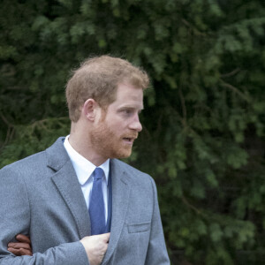 Le prince Harry et sa fiancée Meghan Markle - La famille royale d'Angleterre arrive à l'église St Mary Magdalene pour la messe de Noël à Sandringham le 25 décembre 2017 