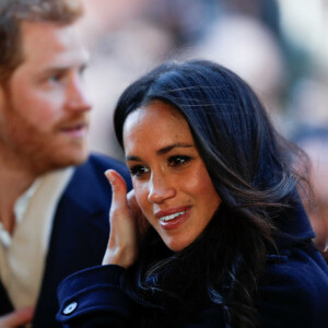 Le prince Harry et sa fiancée Meghan Markle arrivent au "Nottingham Contemporary" pour la journée mondiale de la lutte contre le Sida à Nottingham à l'occasion de leur première visite officielle depuis leurs Fiançailles à Nottingham le 1er decembre 2017. 