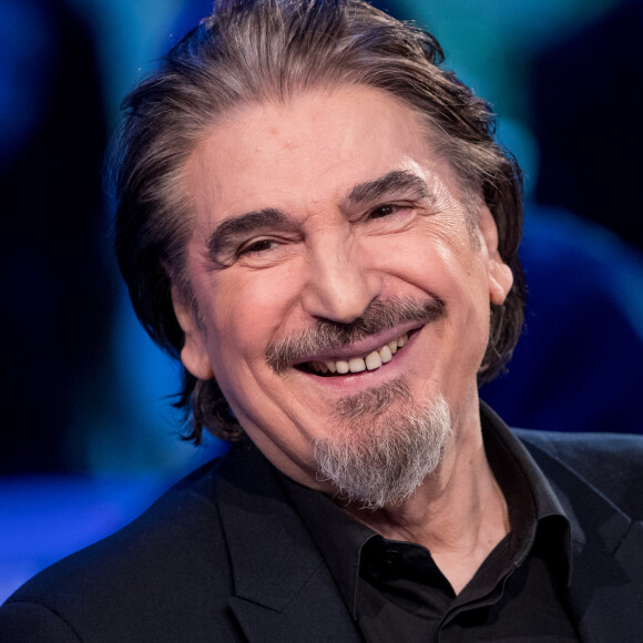 Serge Lama - Enregistrement de l'émission MerciBrassens, dans les studios de La Plaine Saint-Denis, qui sera diffusée sur France 2 le samedi 18 février en prime time. Le 31 janvier 2017 © Cyril Moreau / Bestimage.
