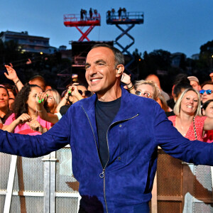 Nikos Aliagas - Enregistrement de l'émission "La Chanson de l'Année 2022" à Toulon, diffusée le 4 juin sur TF1. © Bruno Bebert-Jean-René Santini / Bestimage.