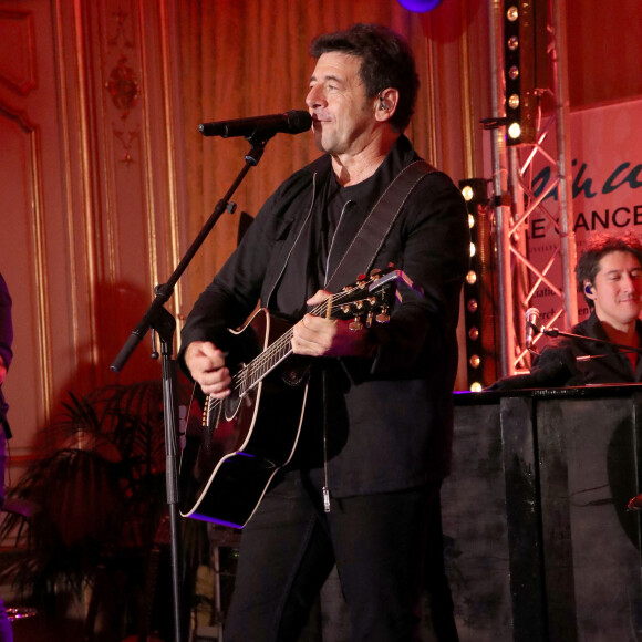 Concert privé de Patrick Bruel durant le 35ème Dîner de Gala "Vaincre le cancer" au profit de la lutte contre les cancers au Cercle de l'Union Interalliée à Paris, France, le 29 Octobre 2022. © Bertrand Rindoff / Bestimage