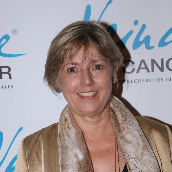 La Ministre de l'Enseignement supérieur et de La Recherche, Sylvie Retailleau - Dîner du 35ème Gala "Vaincre le cancer" au profit de la lutte contre les cancers au Cercle de l'Union Interalliée à Paris le 29 octobre 2022. Plus de 90.000 cancers n’ont pu être diagnostiqués en 2020 à cause de la pandémie de la covid-19. Sans ces dommages collatéraux, le cancer reste la première cause de mortalité prématurée en France. Face à ce constat, il est urgent de ne pas relâcher les efforts dans la recherche contre le cancer au risque d’effacer une partie non négligeable des progrès réalisés ces dernières années, ce qui aurait pour conséquence d’impacter les malades. © Bertrand Rindoff / Bestimage 