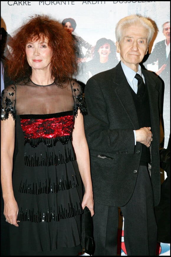 Alain Resnais et Sabina Azéma lors de la première du film Coeurs à Paris en 2006