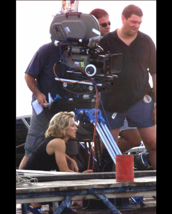 Madonna sur le tournage de Swept Away de son ex-mari Guy Richie en octobre 2001