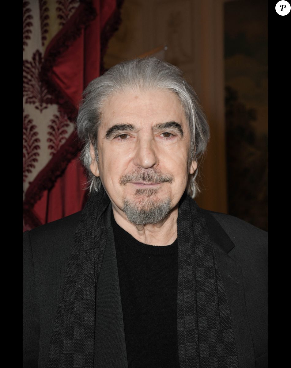 Serge Lama - Lancement du livre "Sardou Regards" de B.Kossek à l'hôtel Raphael à Paris, France, le 15 avril 2019. © Coadic Guirec/Bestimage