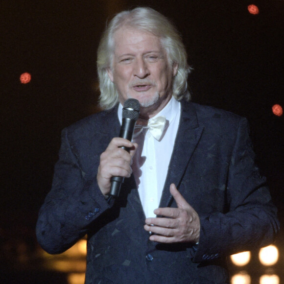 Exclusif - Patrick Sébastien - Spectacle "Le plus grand cabaret du monde" présenté par Patrick Sébastien au Dôme de Paris le 5 novembre 2021. © Bahi/Bestimage