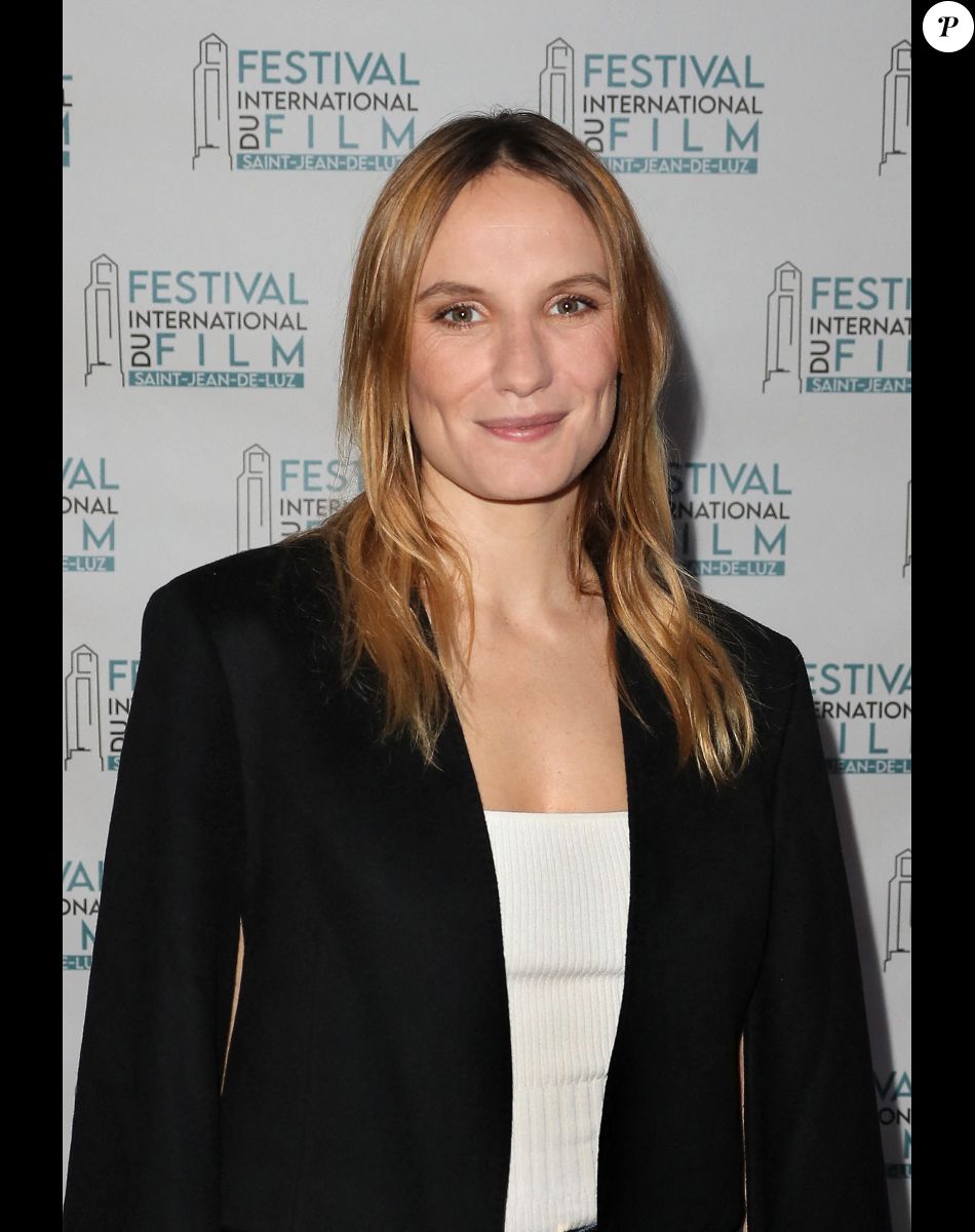 Ana Girardot - Photocall du film "La maison" avant sa projection au 9ème Festival international du film de Saint-Jean-de-Luz le 4 octobre 2022. © Patrick Bernard / Bestimage