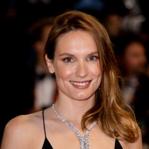 Ana Girardot - Montée des marches du film " Les crimes du futur " lors du 75ème Festival International du Film de Cannes. Le 23 mai 2022 © Cyril Moreau / Bestimage 