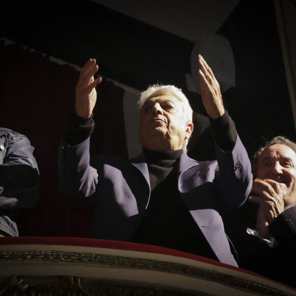 Exclusif - Enrico Macias - Hommage à Daniel Lévi lors d'un gala au théâtre Mogador à Paris au profit de l'association Daniel Lévi le 7 novembre 2022. © Jack Tribeca / Bestimage