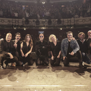 Exclusif - Pascal Obispo et la troupe originale des Dix Commandements - Hommage à Daniel Lévi lors d'un gala au théâtre Mogador à Paris au profit de l'association Daniel Lévi le 7 novembre 2022. © Jack Tribeca / Bestimage