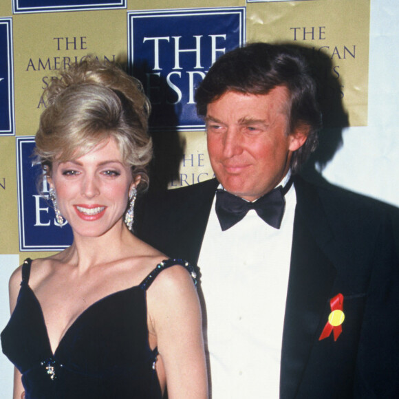 Archives - Donald Trump et Marla Maples à la soirée des Oscars du sport.