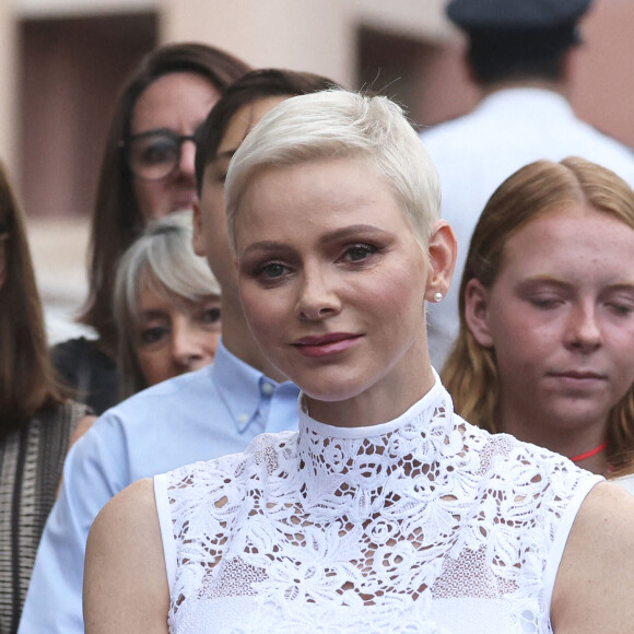 La princesse Charlene de Monaco - La famille princière de Monaco lors du traditionnel Pique-nique "U Cavagnetu" des monégasques au parc princesse Antoinette à Monaco le 3 septembre 2022. © Claudia Albuquerque/Bestimage 