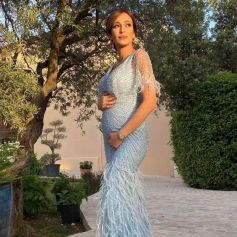 Kenza Farah annonce être maman d'un petit garçon prénommé Issa