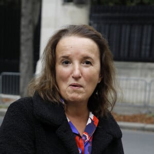 Anne Roumanoff - Arrivées à l'enregistrement de l'émission "Vivement Dimanche" au Studio Gabriel à Paris, France.