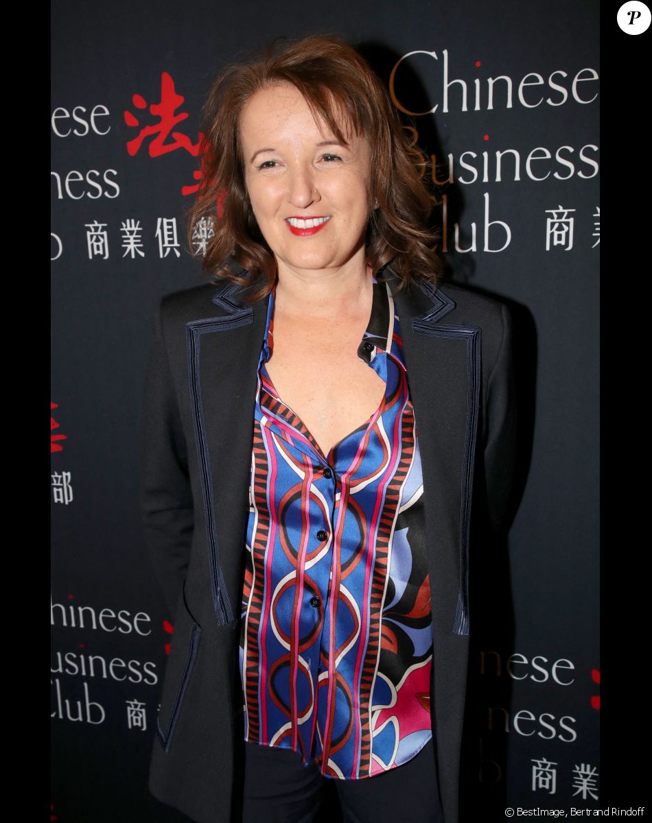 Anne Roumanoff - Déjeuner du Chinese Business Club en l'honneur de Frédéric Arnault, Directeur Général de Tag Heuer (LVMH), dans les salons de l'hôtel du Collectionneur à Paris, France, le 21 Avril 2022. © Bertrand Rindoff/Bestimage.