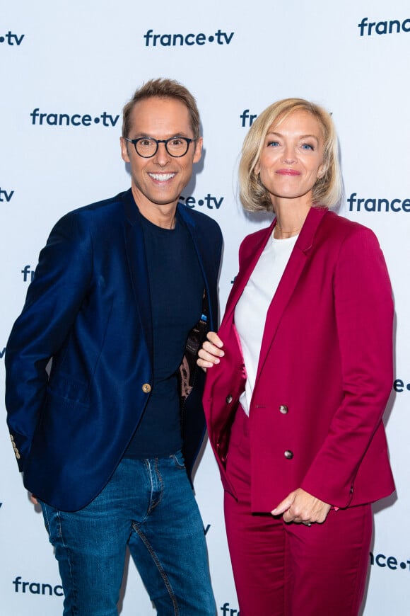 Damien Thévenot, Maya Lauqué lors du photocall dans le cadre de la conférence de presse de France Télévisions au Pavillon Gabriel à Paris, France, le 24 août 2021. © Pierre Perusseau/Bestimage 