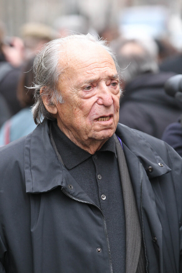 Jean-Marc Thibault lors des obsèques de Rosy Varte en janvier 2012. 