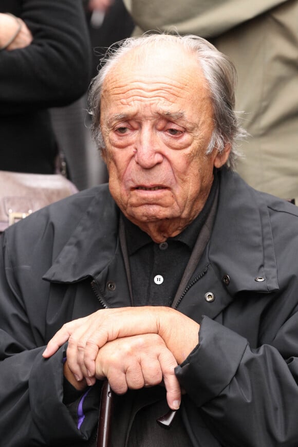 Jean-Marc Thibault lors des obsèques de Rosy Varte en janvier 2012.