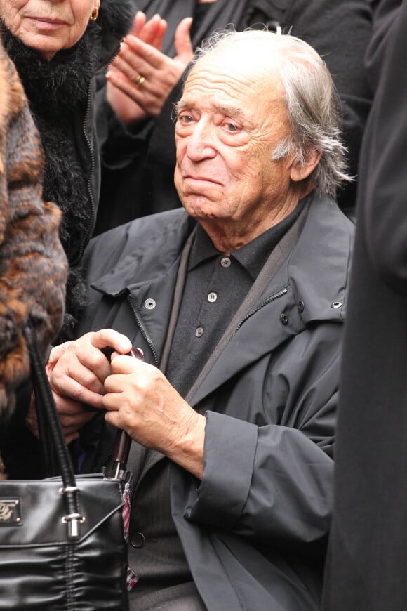 Jean-Marc Thibault lors des obsèques de Rosy Varte en janvier 2012.