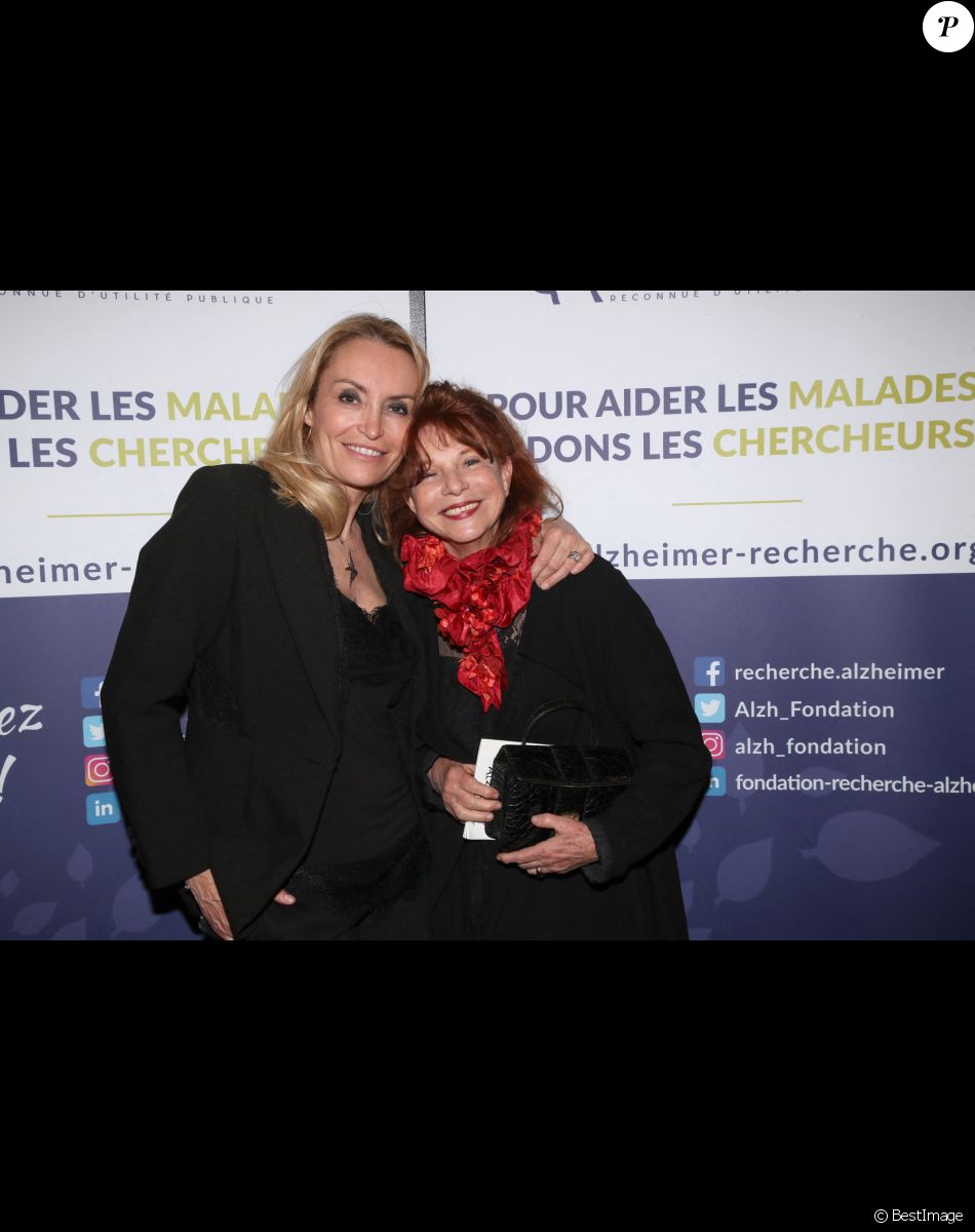 Exclusif - Christelle Bardet et Agathe Natanson - Coulisses du XVe gala pour la Fondation Recherche Alzheimer à l'Olympia à Paris le 14 mars 2022. © Bertrand Rindoff/Bestimage