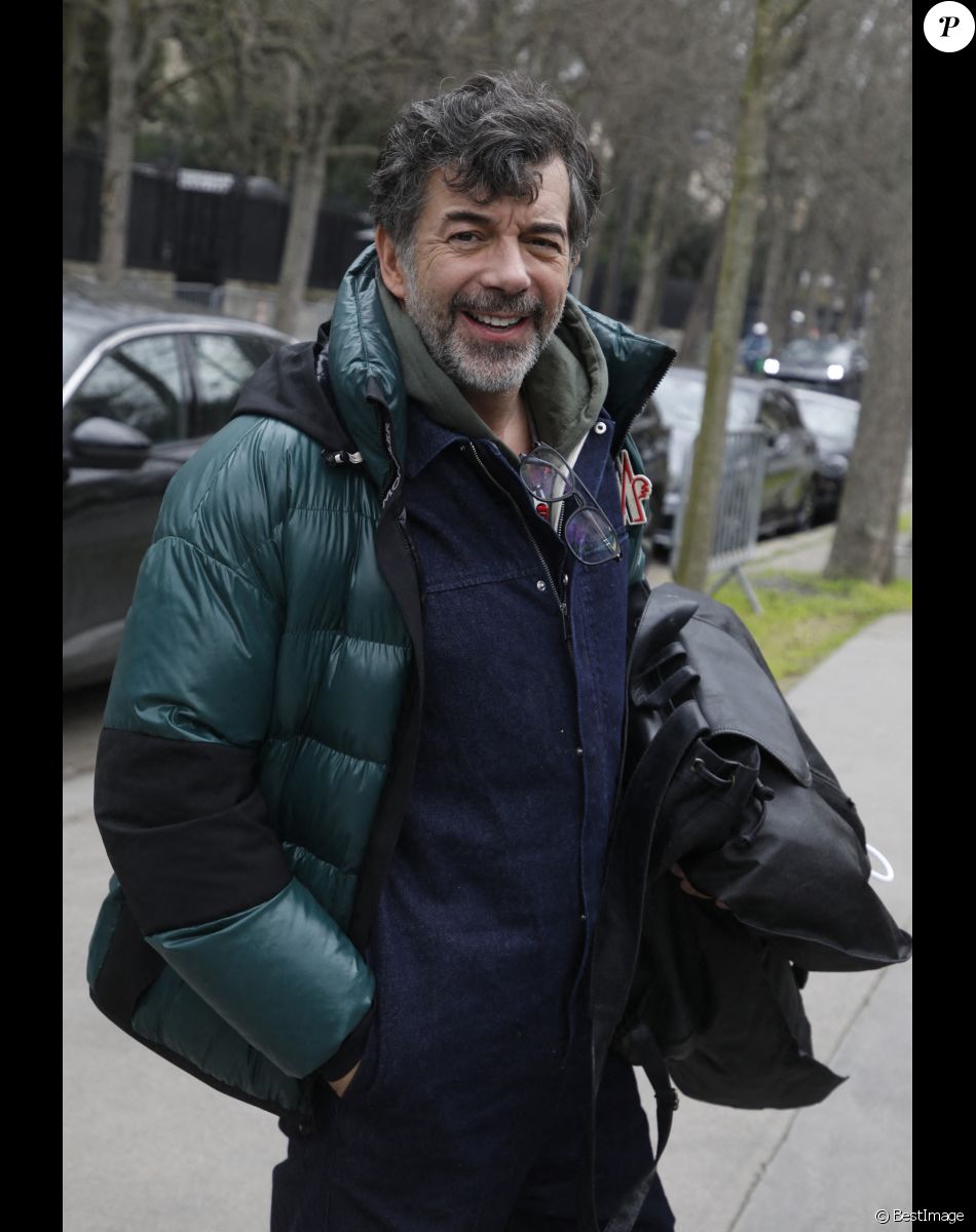 Stéphane Plaza - Arrivées des invités à l'enregistrement de l'émission "Vivement Dimanche" au Studio Gabriel à Paris, France, le 3 mars 2022. L'émission sera diffusée le 13 mars 2022.