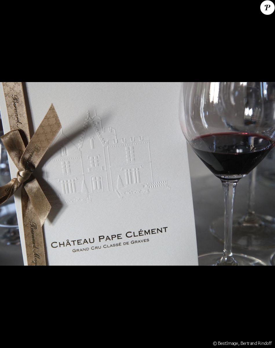Exclusif - Le Menu - Le propriétaire B.Magrez fête les 770 ans du Château Pape Clément au Pavillon Ledoyen à Paris, France, le 23 Novembre 2022. © Bertrand Rindoff / Bestimage